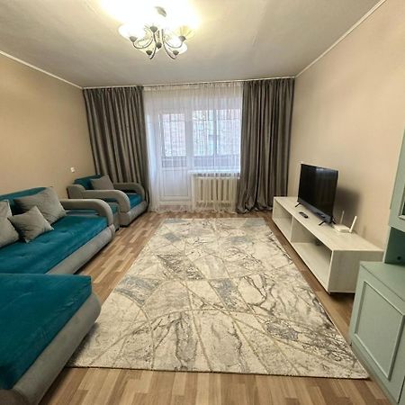 Lux Home На Берегу Ульбы Ustʼ-Kamenogorsk المظهر الخارجي الصورة